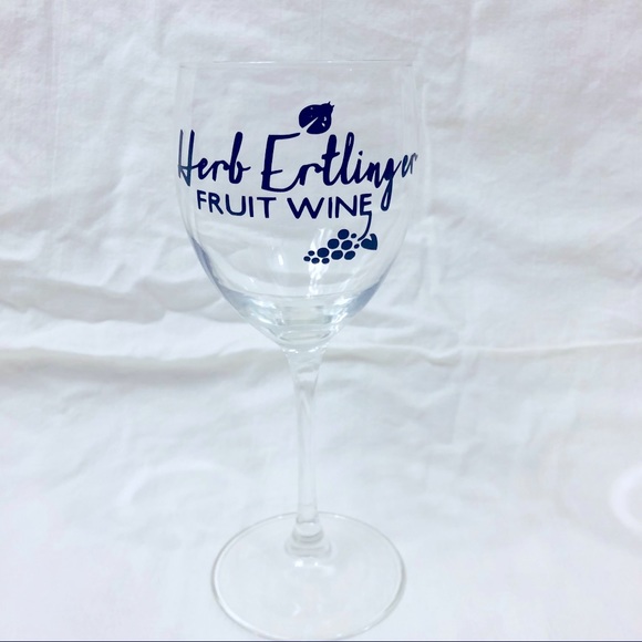 Dining Schitts Creek Herb Ertlinger Fruit Wine Glasses 2 Poshmark